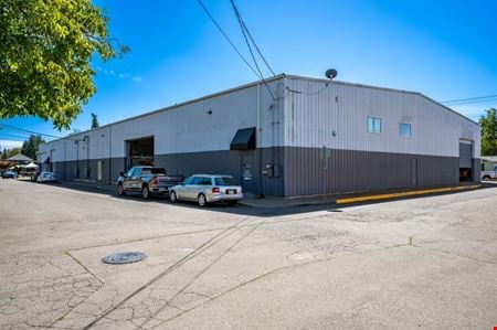A look at 350 Broadway Street commercial space in Woodburn