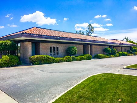 A look at 555 W. Shaw Avenue Commercial space for Rent in Fresno