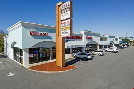 A look at Gates of Tinseltown Retail space for Rent in Jacksonville