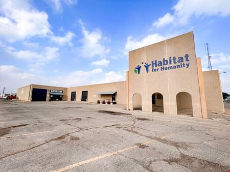 A look at Habitat for Humanity Warehouse commercial space in Midland