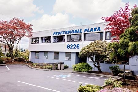 A look at Professional Plaza commercial space in Lynnwood