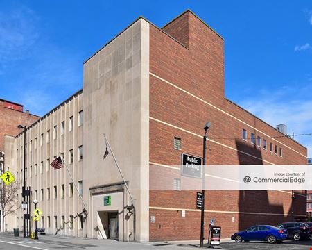 A look at Hartford Insurance Building commercial space in Cincinnati