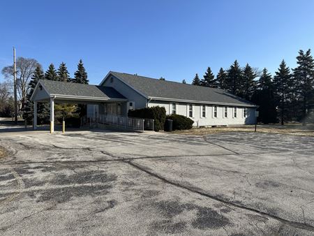 A look at 14485 Hampton Rd commercial space in Brookfield