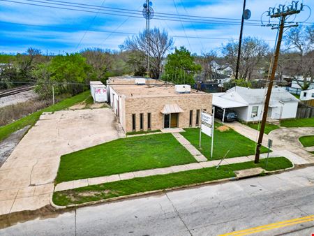 A look at 103 E Pioneer Dr Industrial space for Rent in Irving
