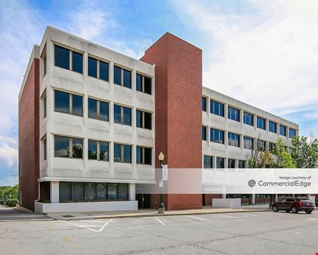 A look at Central Professional Building Office space for Rent in Independence