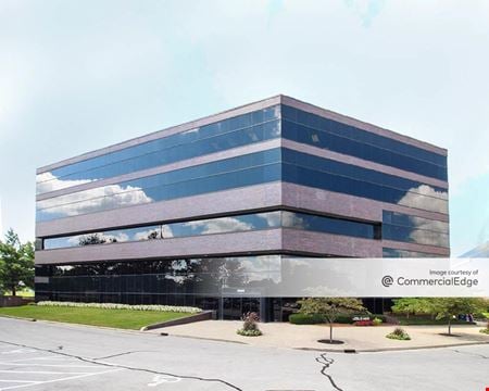A look at One Paragon Centre Office space for Rent in Lexington