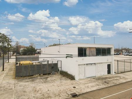 A look at Gated, Value-Add Live/Work Opportunity Near Downtown commercial space in 70802