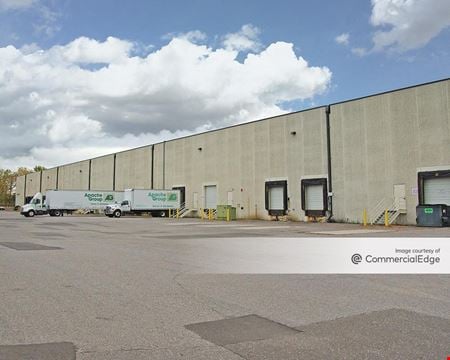 A look at 1787 Gateway Blvd Industrial space for Rent in Arden Hills