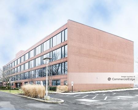 A look at Shrewsbury Professional Center Office space for Rent in Tinton Falls