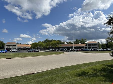 A look at 15 Commerce Dr Retail space for Rent in Grayslake