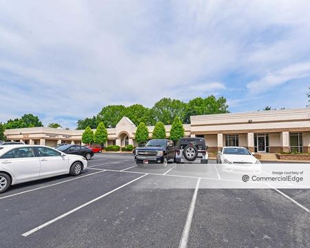 A look at 16501 Northcross Drive Coworking space for Rent in Huntersville