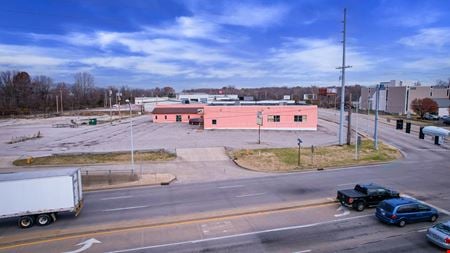 A look at 1250 Diamond Ave & 2400 Hwy 41 commercial space in Evansville