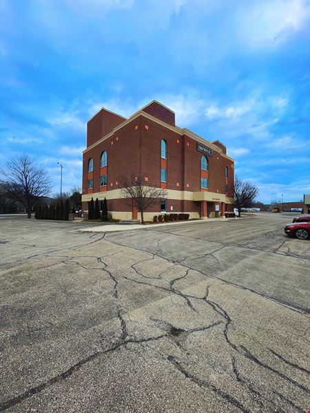 A look at Brighton Commons Office Bldg Office space for Rent in Naperville