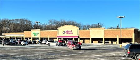 A look at EASTWOOD SHOPPING CENTER - PLANET FITNESS ANCHORED Retail space for Rent in Woodstock