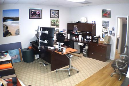 A look at Coral Ridge: 2nd Floor office w/ natural lght Office space for Rent in Coral Springs