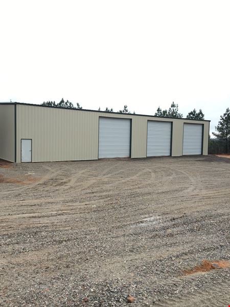 A look at 653 Lester Doss Road commercial space in Warrior