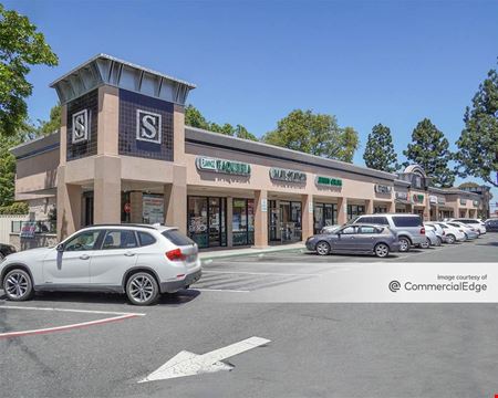 A look at Saratoga Square Retail space for Rent in San Jose