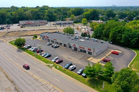 A look at Parkway Plaza Retail space for Rent in Pekin