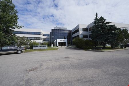 A look at Deerfoot Court commercial space in Calgary