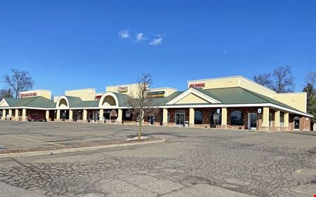 A look at Auburn Plaza commercial space in Auburn Hills