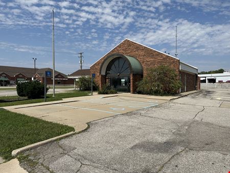 A look at 19233 15 Mile Road commercial space in Clinton Township