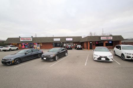 A look at 1001-1003 W Royalton Rd Commercial space for Rent in Broadview Heights