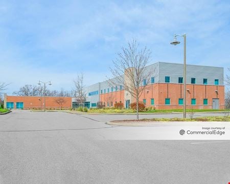 A look at Northpointe Technology Center II commercial space in Freeport