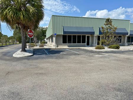 A look at 5355 McIntosh Rd commercial space in Sarasota