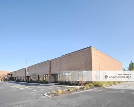 A look at Carnegie Corporate Plaza Industrial space for Rent in Solon