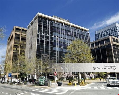 A look at Rosslyn Gateway South Commercial space for Rent in Arlington