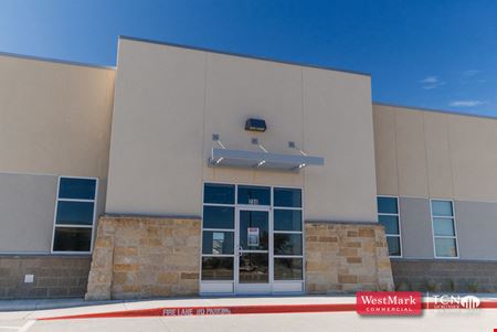 Office Space Just West of Milwaukee - Lubbock