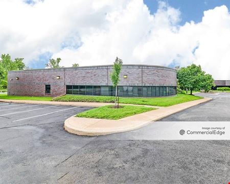 A look at Meadows 3 Industrial space for Rent in St. Louis