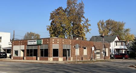 A look at 604 Phillips Avenue commercial space in Toledo