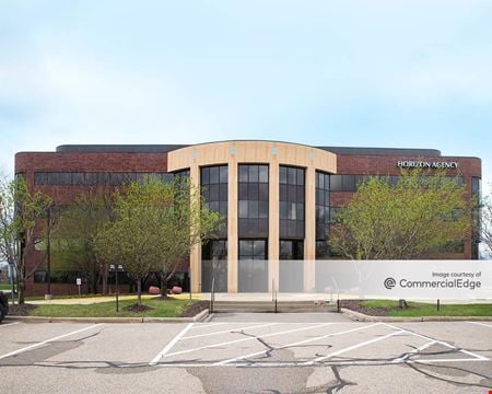 A look at City West Financial Center commercial space in Eden Prairie