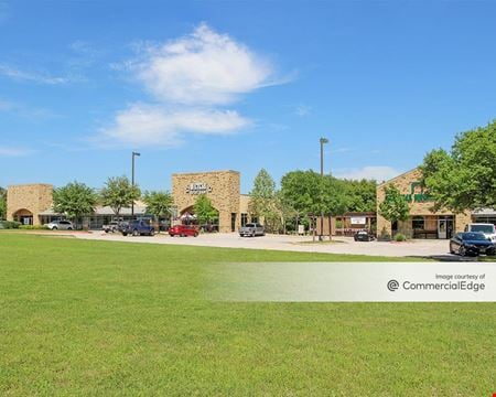 A look at Neenah Plaza commercial space in Austin