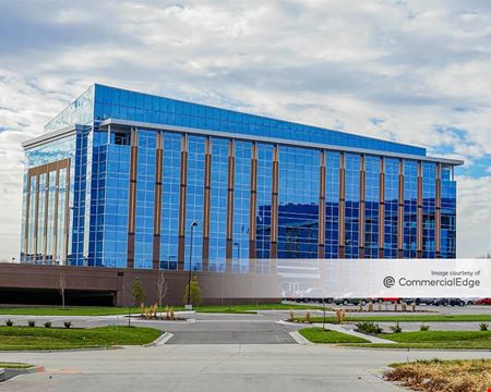 A look at CityPlace Corporate Centre IV commercial space in Overland Park