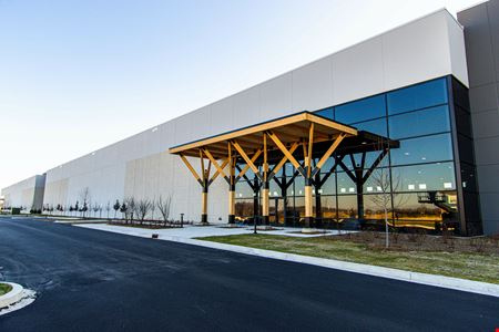 A look at TDC I-90 Logistics Center commercial space in West Dundee