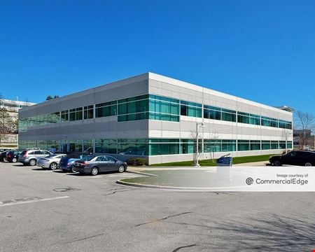 A look at Crosby Corporate Center commercial space in Bedford