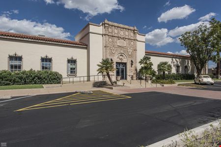 A look at Grunow Memorial Medical Center Commercial space for Rent in Phoenix