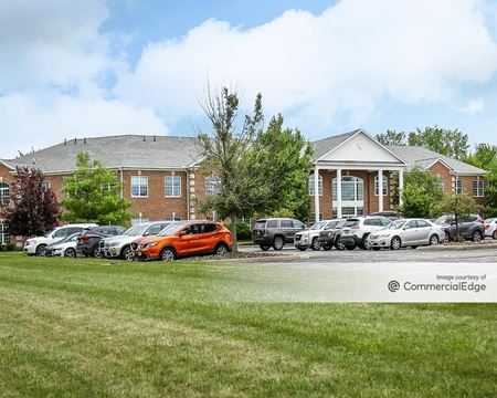 A look at 387 Golfview Lane commercial space in Highland Heights