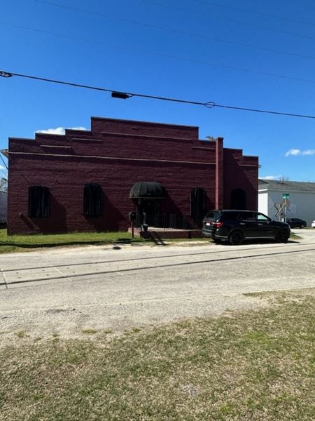 A look at Office/Warehouse Space on Worth Street commercial space in Fayetteville