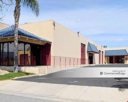 A look at 18650 Collier Avenue commercial space in Lake Elsinore