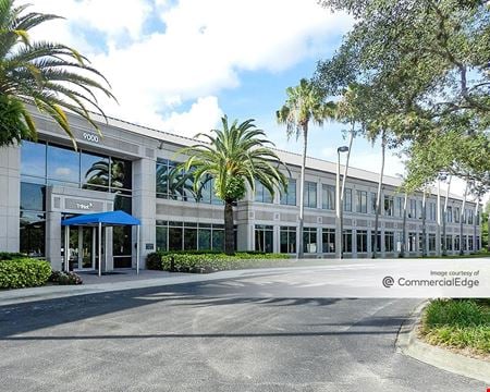 A look at Town Center Parkway commercial space in Bradenton