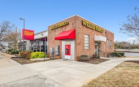 A look at Former Wells Fargo Retail space for Rent in Hapeville