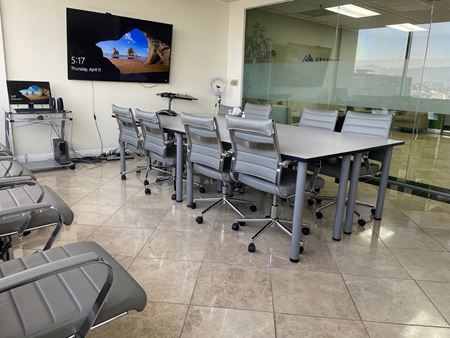 A look at 3250 Wilshire Boulevard Office space for Rent in Los Angeles