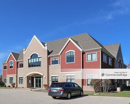 A look at Lakeside Centre Office space for Rent in Mequon
