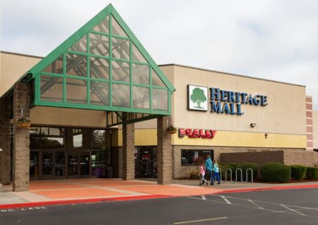 A look at Heritage Mall commercial space in Albany