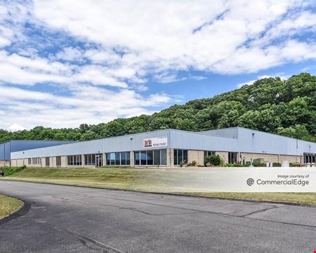 A look at 2260 Roswell Drive Industrial space for Rent in Pittsburgh