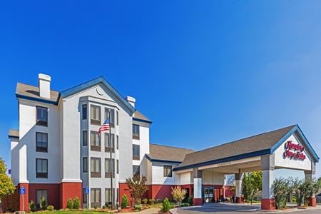A look at Hampton Inn & Suites Tulsa-Woodland Hills commercial space in Tulsa