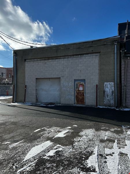 A look at 512 N Park St commercial space in Columbus